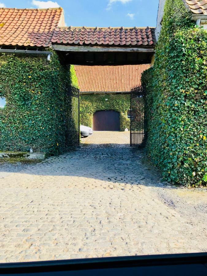 La Ferme Des Roses Apartman Tournai Kültér fotó